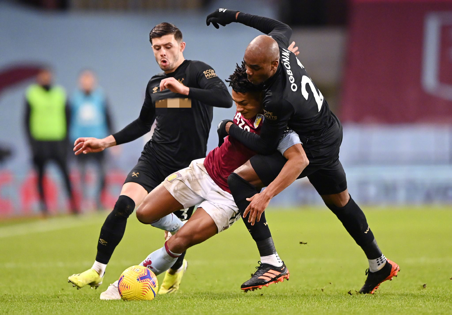 前场弧形站 前场弧形站